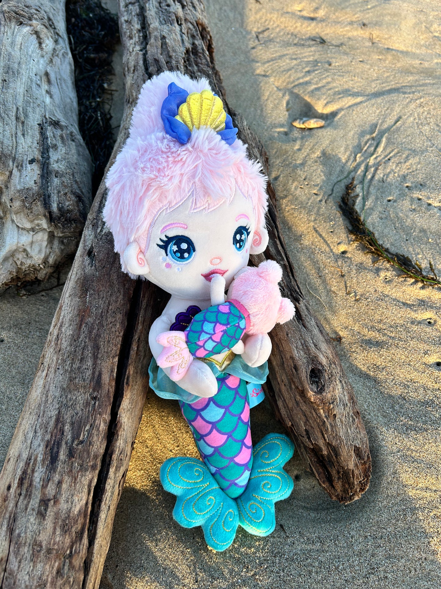 Mama Glimmer and Baby Breastfeeding Seaglimmers™ Mermaid Doll Set