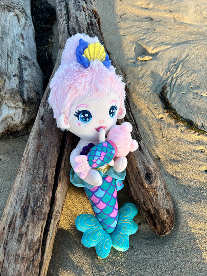 Mama Glimmer and Baby Breastfeeding Seaglimmers™ Mermaid Doll Set
